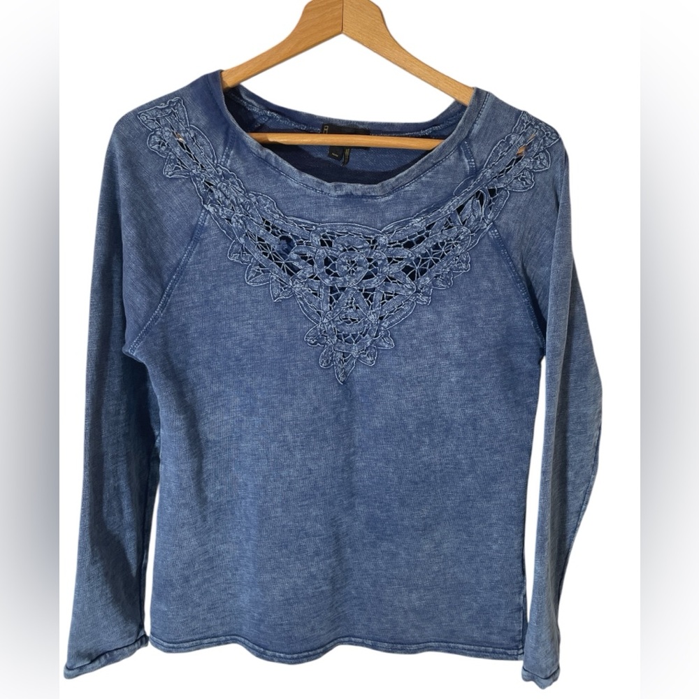 B7- Size medium - I Jeans By Buffalo - Blue Top